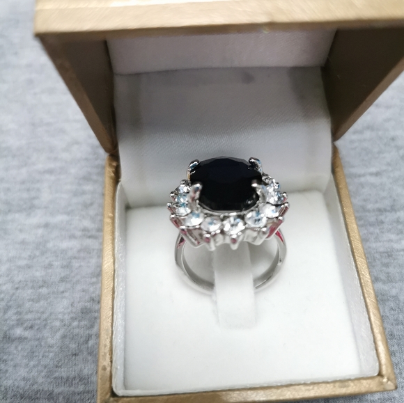 #5~New Royal Blue zircon ring - Picture 1 of 4